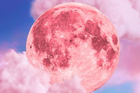 Full moon in May (1)